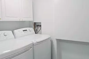 10248 S Buttercup Dr E, Sandy, UT 84092 - Photo 17