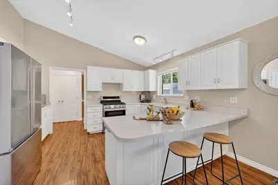 902 S 820 E, Spanish Fork, UT 84660 - Photo 11