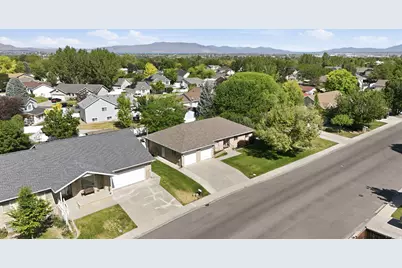 902 S 820 E, Spanish Fork, UT 84660 - Photo 39