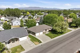 902 S 820 E, Spanish Fork, UT 84660 - Photo 39