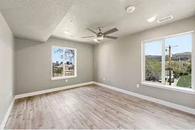 1032 E 400 S #301B, Salt Lake City, UT 84102 - Photo 9