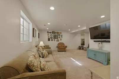 4615 S Balsam Ave W, Taylorsville, UT 84123 - Photo 33