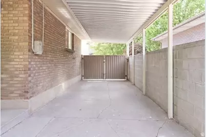 4615 S Balsam Ave W, Taylorsville, UT 84123 - Photo 9