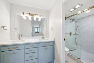 241 N Vine St W, Salt Lake City, UT 84103 - Photo 9