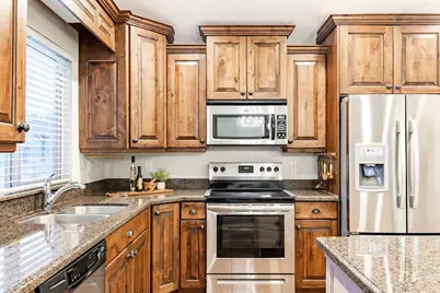 775 W Lazy Oak Way, Sandy, UT 84070 - Photo 5