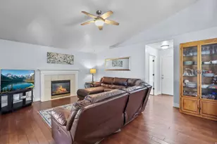 832 E Cedarview Cir N, Tooele, UT 84074 - Photo 19