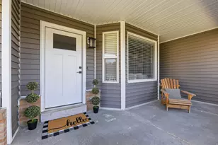 832 E Cedarview Cir N, Tooele, UT 84074 - Photo 3