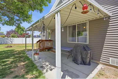 832 E Cedarview Cir N, Tooele, UT 84074 - Photo 47