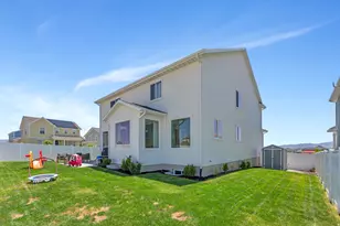 7102 W Kelsey Peak Ln, West Jordan, UT 84081 - Photo 37