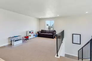 7102 W Kelsey Peak Ln, West Jordan, UT 84081 - Photo 27