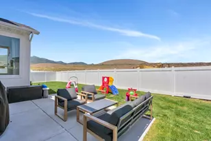 7102 W Kelsey Peak Ln, West Jordan, UT 84081 - Photo 35