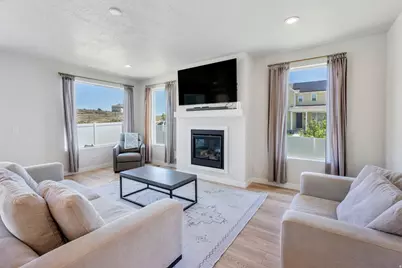 7102 W Kelsey Peak Ln #181, West Jordan, UT 84081 - Photo 7