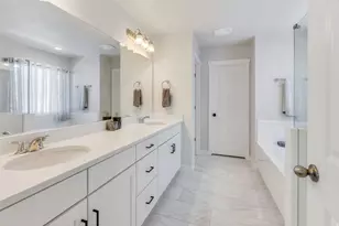 7102 W Kelsey Peak Ln, West Jordan, UT 84081 - Photo 23