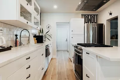 842 Edison St S, Salt Lake City, UT 84111 - Photo 7