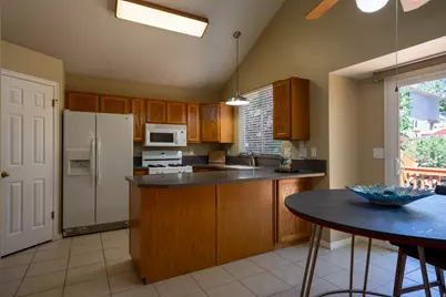 1062 E 5050 S, South Ogden, UT 84403 - Photo 5