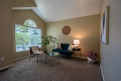 1062 E 5050 S, South Ogden, UT 84403 - Photo 3