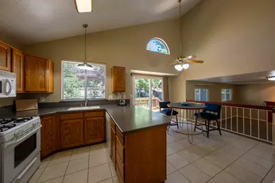 1062 E 5050 S, South Ogden, UT 84403 - Photo 7
