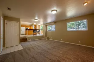 1062 E 5050 S, South Ogden, UT 84403 - Photo 9