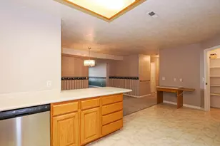 1325 4500 S, Holladay, UT 84117 - Photo 15