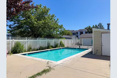 1325 4500 S #23, Holladay, UT 84117 - Photo 5