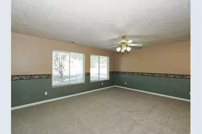 1325 4500 S #23, Holladay, UT 84117 - Photo 9