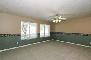 1325 4500 S, Holladay, UT 84117 - Photo 9
