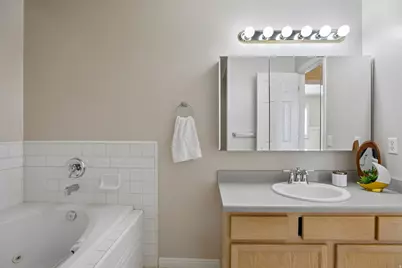 4827 S 1800 W #32, Roy, UT 84067 - Photo 35