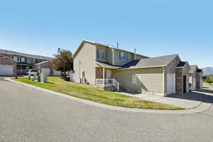 4827 S 1800 W, Roy, UT 84067 - Photo 5