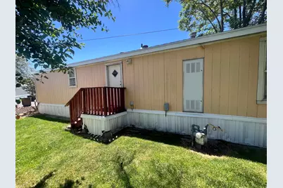 75 W 250 N #11, Clearfield, UT 84015 - Photo 3