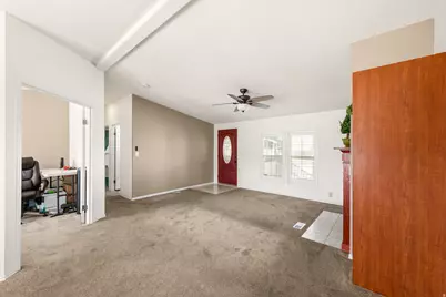 296 E Vagabond Ave #101, Murray, UT 84107 - Photo 5