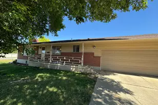 1611 S 75 E, Bountiful, UT 84010 - Photo 3