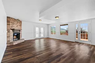 2190 E 3000 N, Layton, UT 84040 - Photo 15
