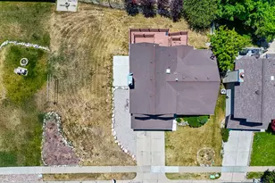 2190 E 3000 N, Layton, UT 84040 - Photo 47