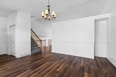 2190 E 3000 N, Layton, UT 84040 - Photo 7