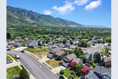 2190 E 3000 N, Layton, UT 84040 - Photo 53