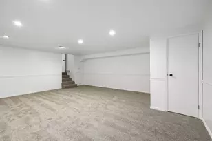 2190 E 3000 N, Layton, UT 84040 - Photo 35