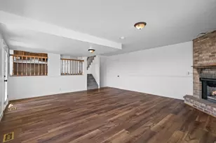 2190 E 3000 N, Layton, UT 84040 - Photo 17