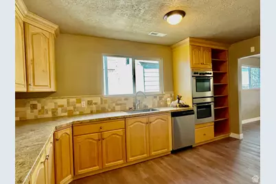 255 W Main St, Mount Pleasant, UT 84647 - Photo 5
