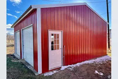 255 W Main St, Mount Pleasant, UT 84647 - Photo 29