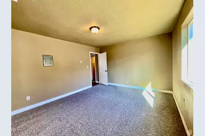 255 W Main St, Mount Pleasant, UT 84647 - Photo 25