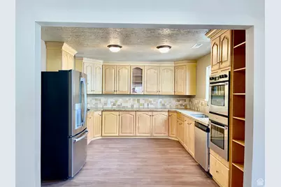255 W Main St, Mount Pleasant, UT 84647 - Photo 3
