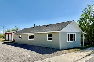 255 W Main St, Mount Pleasant, UT 84647 - Photo 1