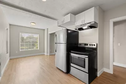 977 S 300 E, Salt Lake City, UT 84111 - Photo 11