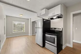977 S 300 E, Salt Lake City, UT 84111 - Photo 11