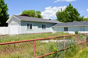 209 E 300 N, Smithfield, UT 84335 - Photo 21