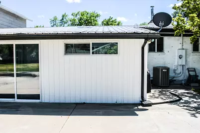 209 E 300 N, Smithfield, UT 84335 - Photo 17