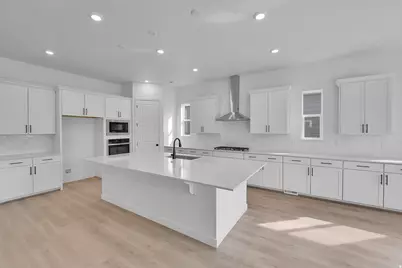 243 E Polaris Dr #106, Saratoga Springs, UT 84045 - Photo 1