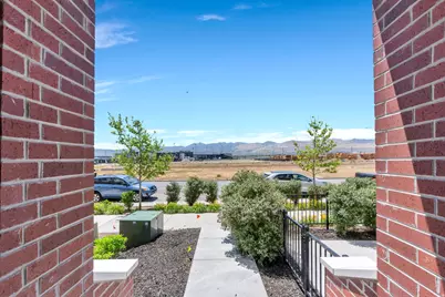 10937 S Lake Run Rd W, South Jordan, UT 84009 - Photo 33