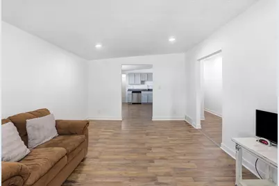 1016 N Monroe Blvd W, Ogden, UT 84404 - Photo 7