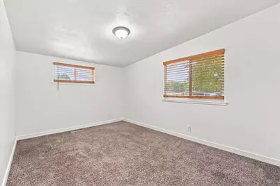 1016 N Monroe Blvd W, Ogden, UT 84404 - Photo 13